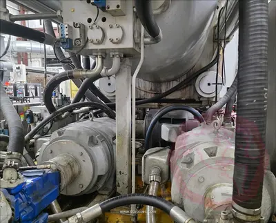 USED 1996 VAN DORN 2000HP