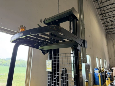 Used YALE NR045EANM36TE119 Reach Trucks New Jersey US | Miedema Asset Management Group #1423257