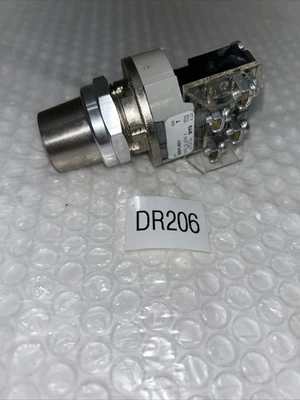 USED Allen-Bradley 800T-H31