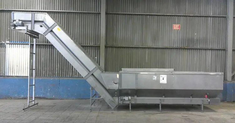 Used _UNKNOWN_ _UNKNOWN_ Bottle Feed Hopper Elevator Kentucky US | Special Projects International #170004