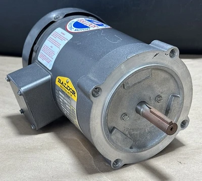 NEW Baldor VM3535