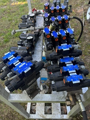 Used YUKEN DSG-01-3C2-D24-6090 Hydraulic and Pneumatic Motors South Carolina US | Jkbvending #1494774