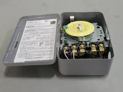 Used INTERMATIC T103 Relays & Switches British Columbia CA | Lenmark #1761645
