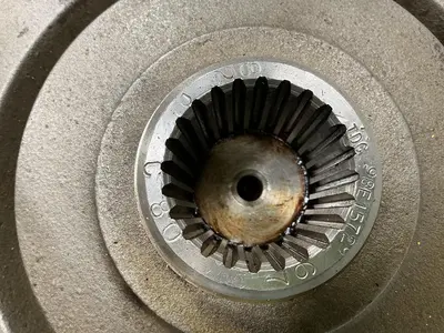 VICKERS Van Dorn Screw Motor USED