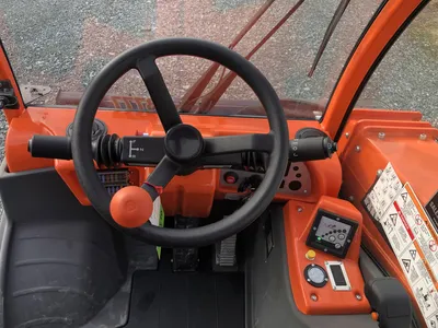 New | in-Stock 2026 SKYTRAK 3013 COMPACT TELEHANDLER Telehandlers Alberta CA | Adcock Equipment #1417651