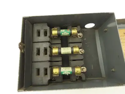 Used BULLDOG _UNKNOWN_ Relays & Switches Indiana US | Arrow Industrial #1440419