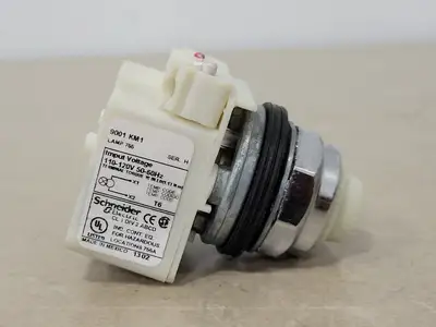 NEW SCHNEIDER ELECTRIC 9001KM1
