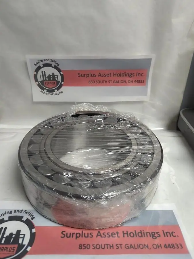 Used SKF 22226 EK Bearings | Surplus Asset Holdings #1194574