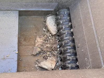 CRESSWOOD HF-36 VERTICAL WOOD WASTE GRINDER