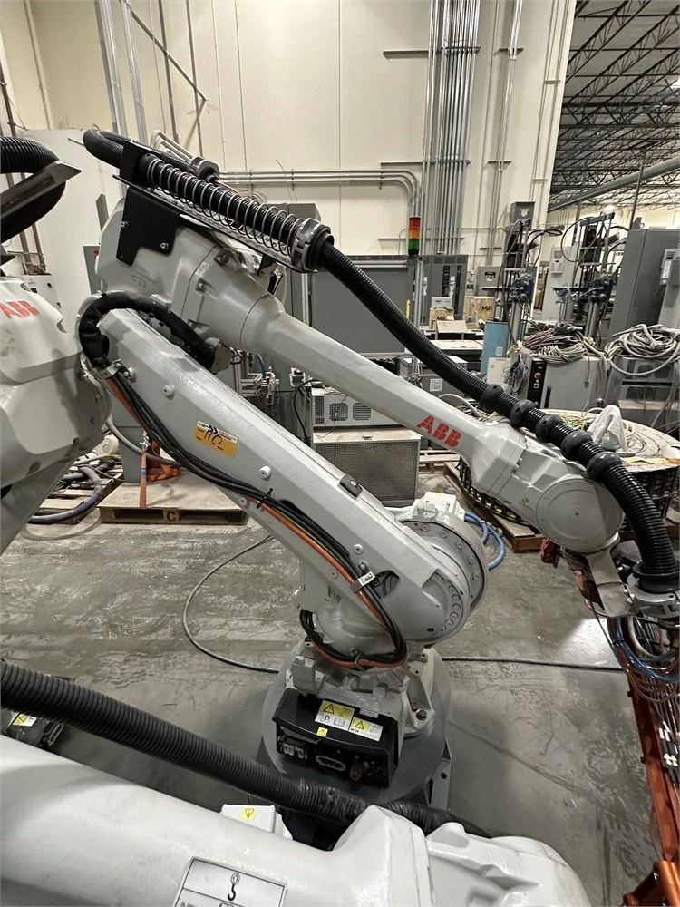 Used 2019 ABB IRB 4600 Robotics California US | MachineryMax #1462098