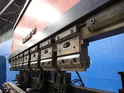 USED AMADA FBD1025