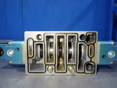 USED MAC MVA3BA341PM111DA