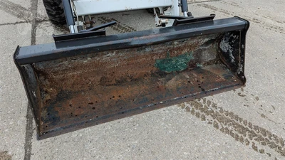 USED 2010 BOBCAT CT230