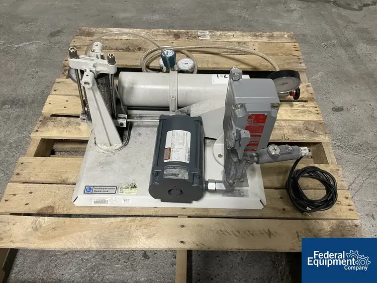 Used Parr Parr Hydrogenation Apparatus, Model 3911EGX Reactors Ohio US | Federal Equipment Company #126423