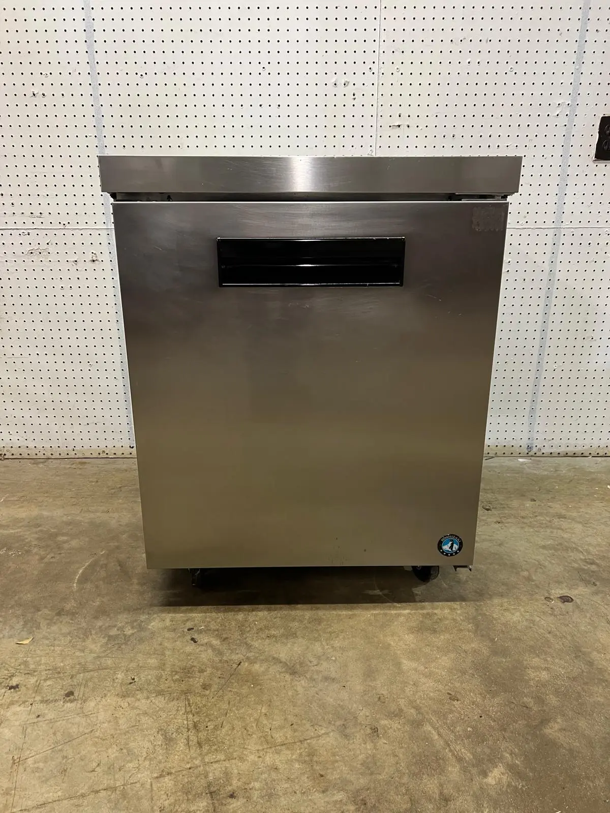 Used Hoshizaki Used 27" Hoshizaki UR27B Steelheart Series Stainless Undercounter Refrigerator - TH1 Undercounter Refrigerators Illinois US | Falcon Restaurant Supply #1374920