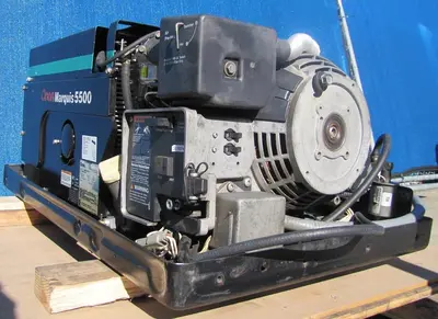 Cummins Onan Marquis 5500 Watt Gasoline RV Generator 120V Output