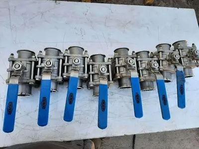 Valve, Ball, 2", Stainless Steel, Dixon, Tri-clamp, 1000 PSI, Lot of (5) Valves #S744652