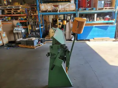 USED 1981 W. WHITNEY STUECK 816