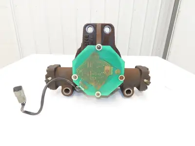 Caterpillar EP18KT Electric Forklift Dual-Wheel Rear Pivot Axle 6 Lug Assembly