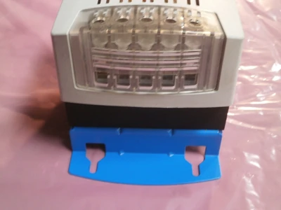 USED LEGRAND 42428