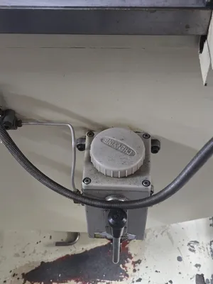 ACER Ultima 4VK 5 HP Mills, Vertical | Machinery Central (10)