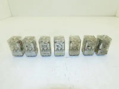 Allen Bradley 700HB-33Z24-4 Miniature Control Relay 24VDC Coil 10A Lot of 7