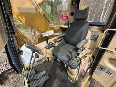 Used 1994 CATERPILLAR 320 N Excavators Pennsylvania US | Proxy Equipment #1388690