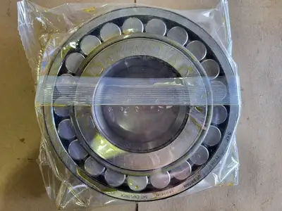 NEW SKF 21314E