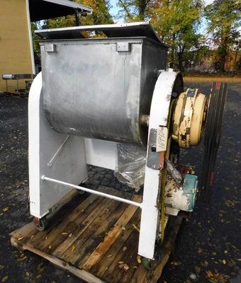 USED STOKES SINGLE RIBBON BLENDER J
