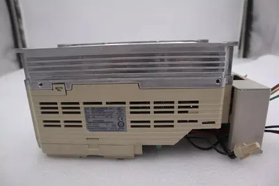 YASKAWA ELECTRIC CIMR-AU4A0004FAA / CIMRAU4A0004FAA REV E VFD DRIVE STOCK 4311