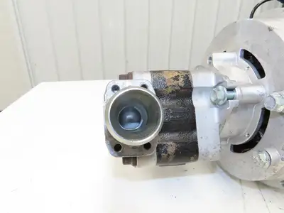 Hyster 8813389 Forklift Hydraulic Motor 48V & Pump 8811653 Removed From E80XN