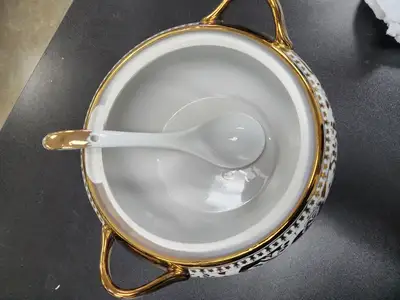 Used Isaac Peoria Used Fine Porcelain set gold plated C IP Restaurant Equipment (Miscellaneous) Illinois US | Falcon Restaurant Supply #1376699