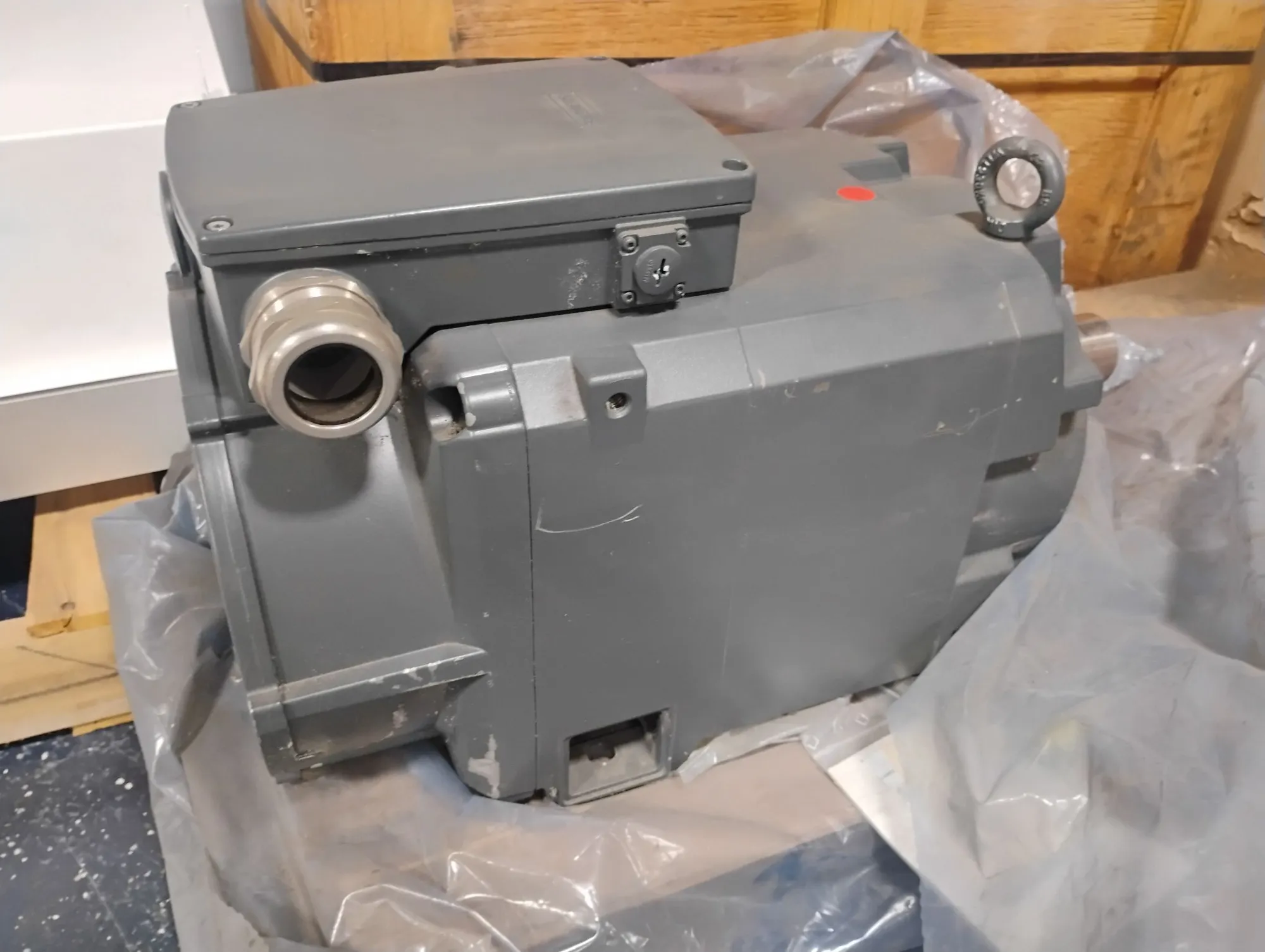 USED Siemens 1PH8131-1AF10-2BC1