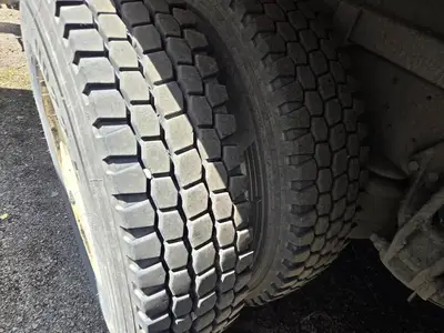 USED 2019 KENWORTH T680