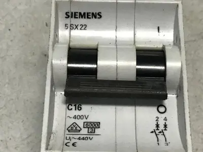 USED SIEMENS 5SX22C16