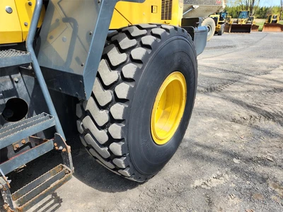 Used 2018 KOMATSU WA320-8 Wheel Loaders | Abele Tractor #1342927