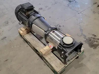 NEW 2013 GRUNDFOS CR45-3-2