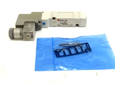 NEW SMC SY5140-5DZ SOLENOID VALVE SY51405DZ
