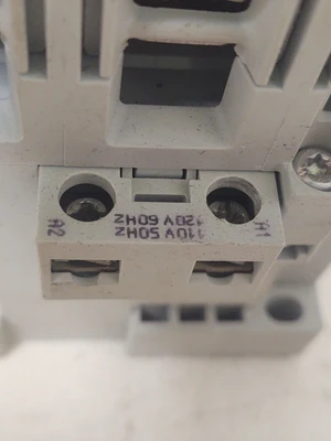 USED Allen-Bradley 100-C60*00