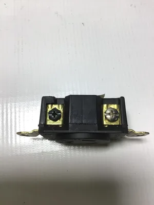 Turnlok L520-R Black Receptacle 20A 125V 2P 3W NEMA L5-20R (Lot of 6)