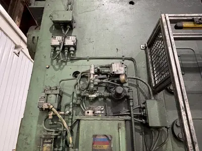 120 TON CLEARING-NIAGARA (NEW 1999) MODEL #E-110 OBS GAP FRAME PRESS, 6" STROKE: STOCK #20010
