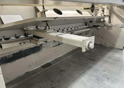 LVD 120H50 Shears-Power Squaring Hydraul. | Asset Exchange Corporation (5)