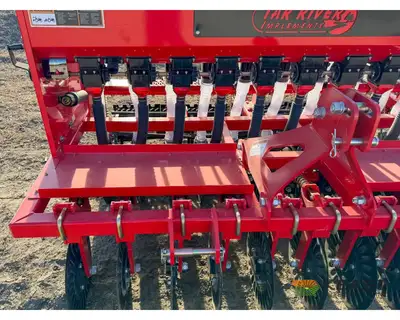 Used TAR RIVER _UNKNOWN_ No-Till Drills Iowa US | Keast Enterprises #1360501