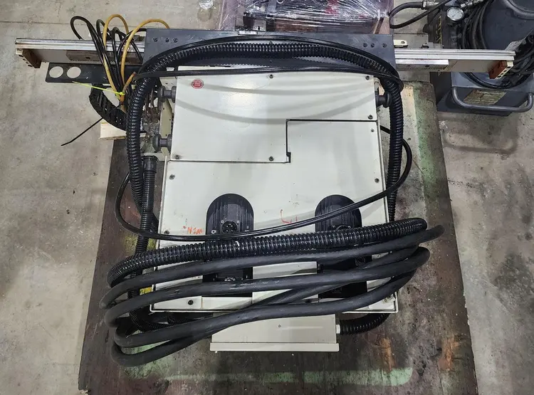 Used AIDA MODEL: A-8(S) Robots | Midwest Press and Automation #618305