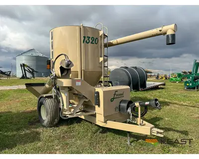 Used EXCEED _UNKNOWN_ Grinder Mixer Iowa US | Keast Enterprises #1360172