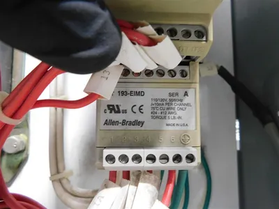 AB 2100U-KCRRN86/8 Motor Control Center Size 4 FVNR 100 HP 480V 3Ph 60Hz New