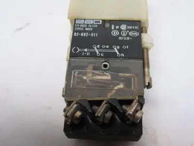 Used EAO _UNKNOWN_ Relays & Switches | Arrow Industrial #640038