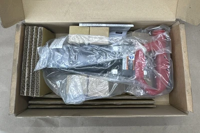 NEW Universal Tool UT8561R