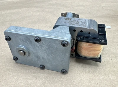 NEW Wilbur Curtis CA-1013-05