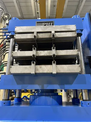 USED 1989 PHI PHI 75R2418S-4HCS-P-YS8R PRESS